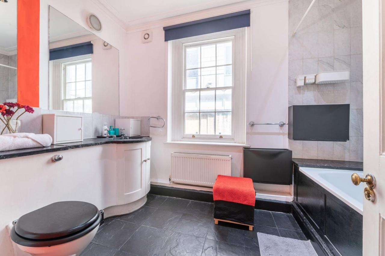 Luxury 3 Bedroom Flat Trafalgar Square, Embankment, Waterloo Londres