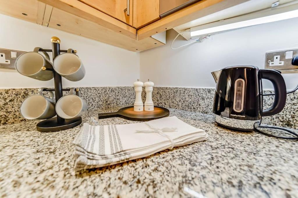 Spacious 1 Bedroom Near Marble Arch Leilighet