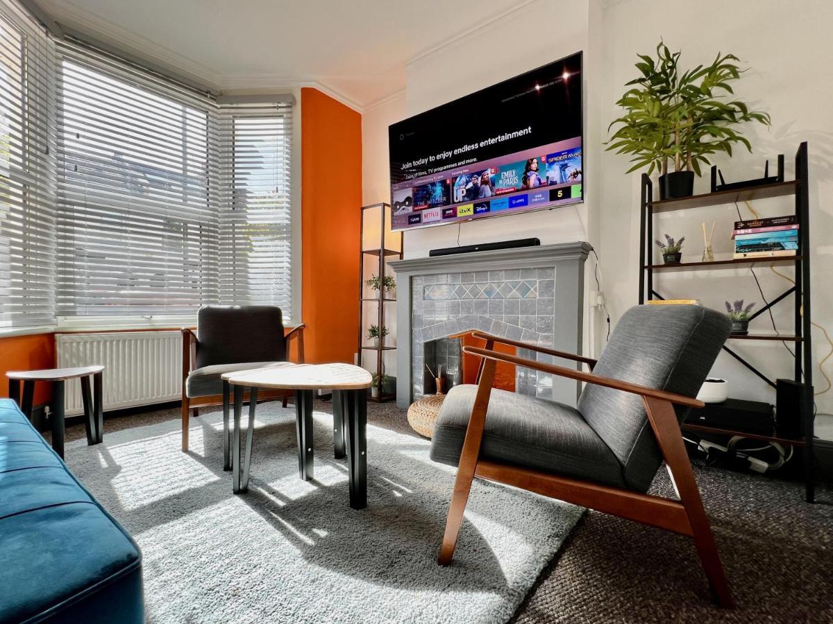 Ferienhaus Clarence House 3 Bedrooms 8min To Station E17 North East *