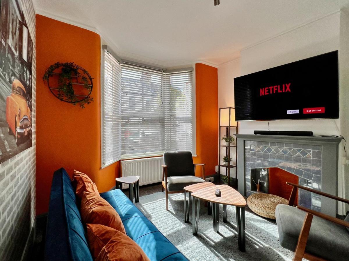 Ferienhaus Clarence House 3 Bedrooms 8min To Station E17 North East