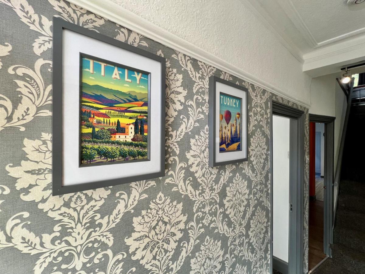 Clarence House 3 Bedrooms 8min To Station E17 North East Ferienhaus