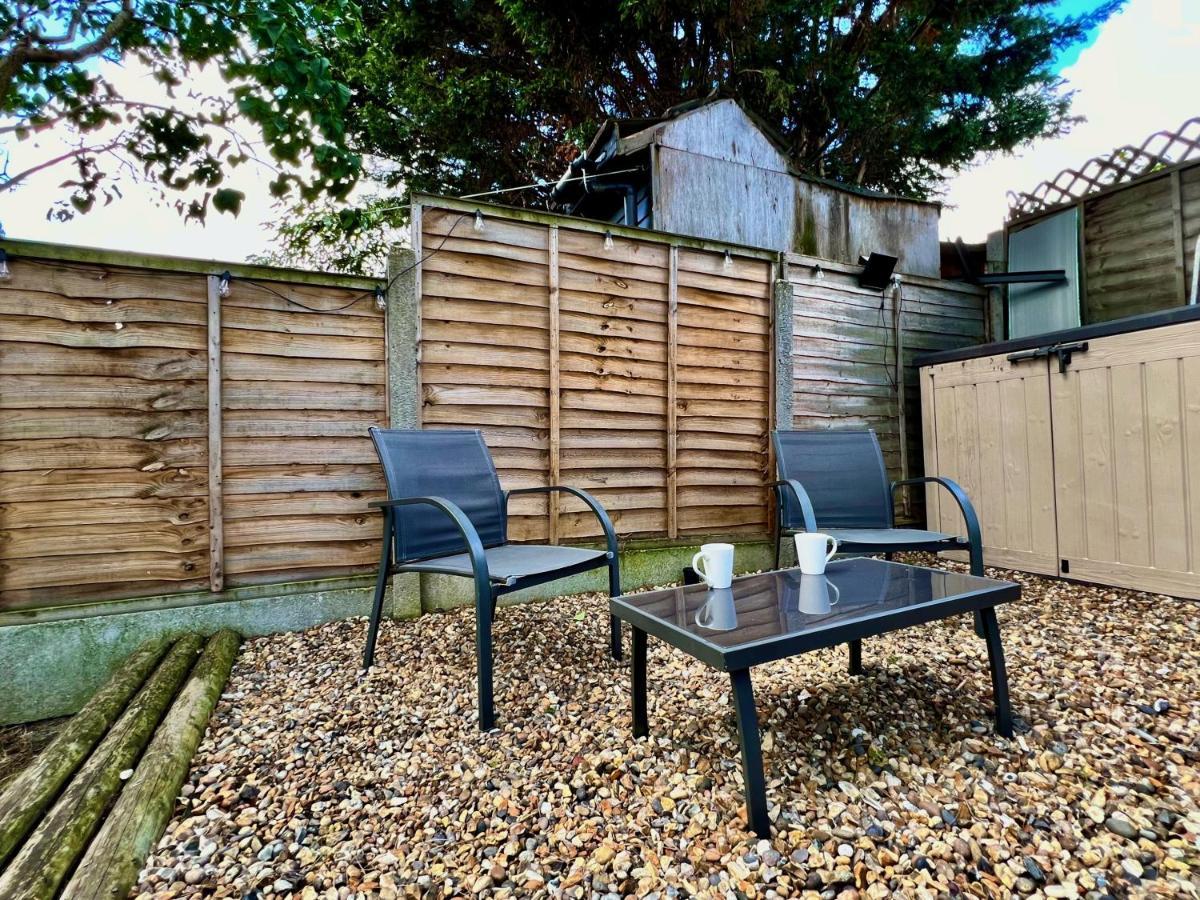 Ferienhaus Clarence House 3 Bedrooms 8min To Station E17 North East