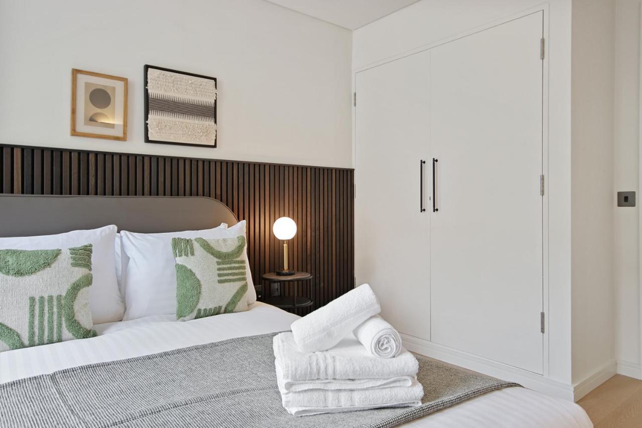 Apartment Bow Lane By Aeria *
