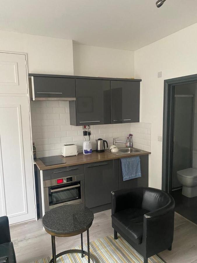 Comfortable West Leilighet London