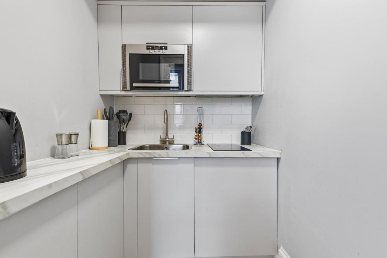 Heavenly - Queen's Gardens Apartment London