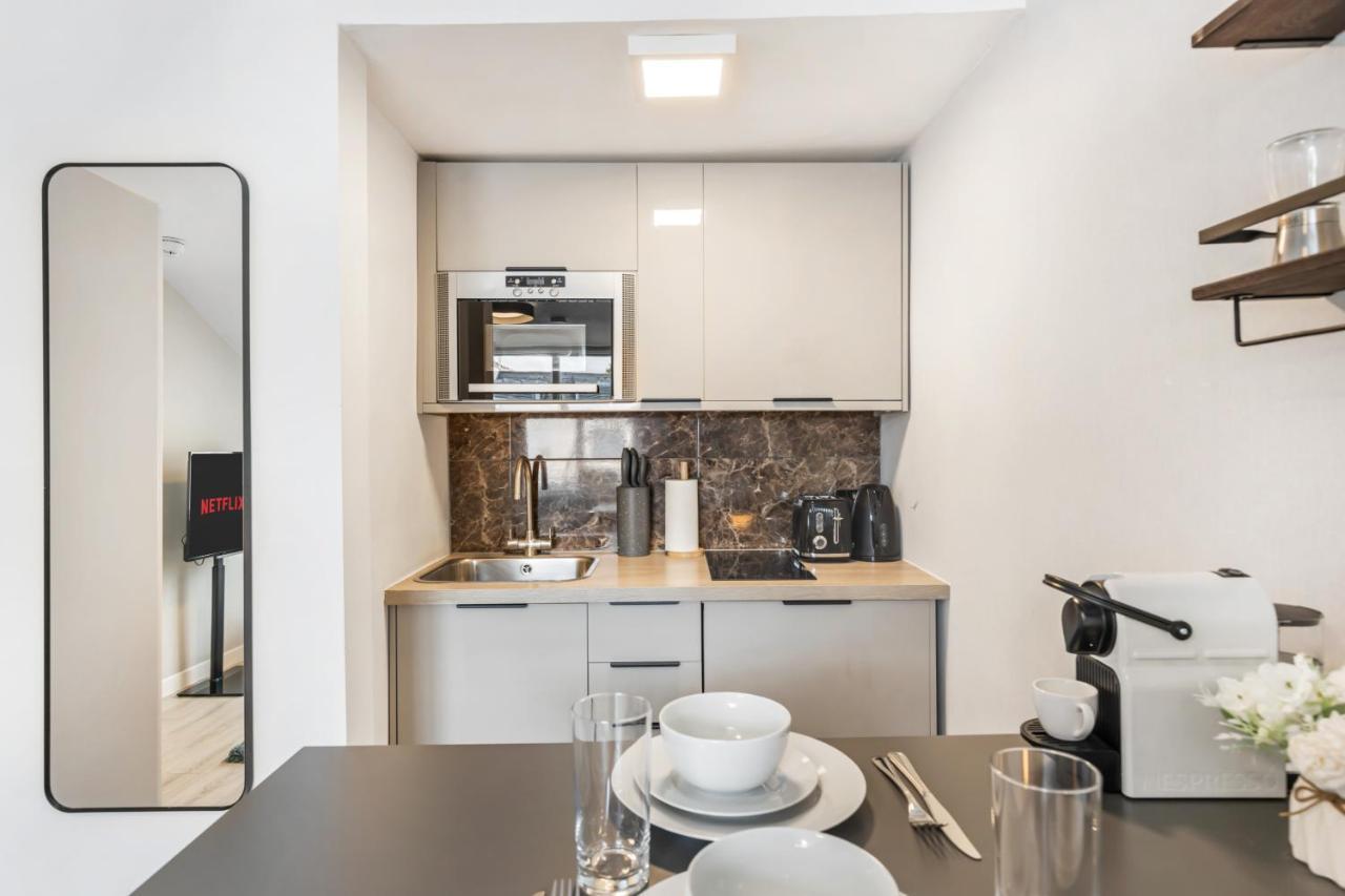 Heavenly - Queen's Gardens Apartment London