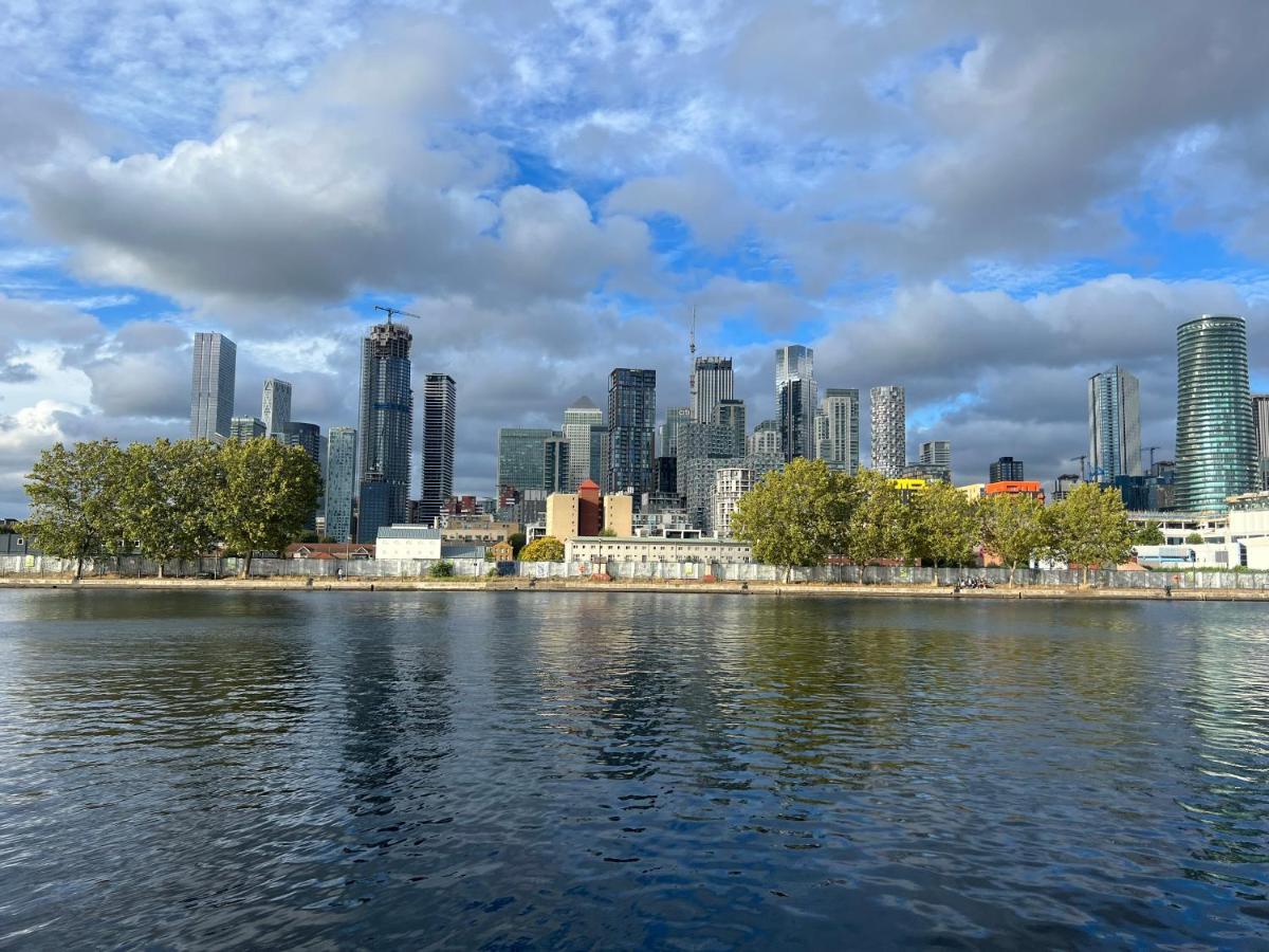 Canary Wharf Haven - Spacious & Homely Entire 1 Bedroom Flat Apartamento