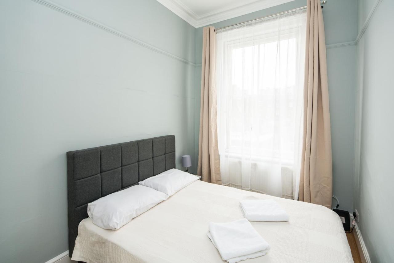 Gloucester Station Gem: 3 Bedroom Oasis * Londen