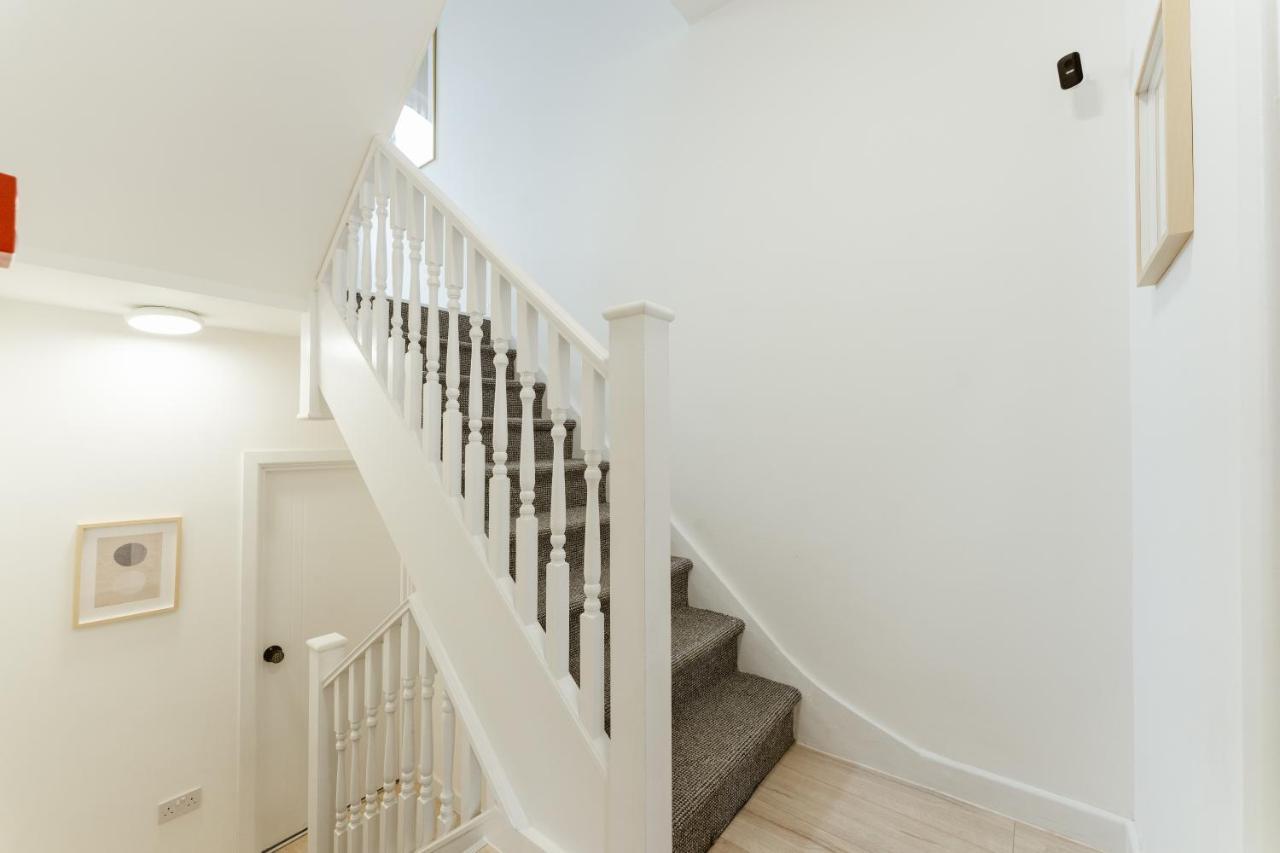 The Finsbury Park Star Guest house London