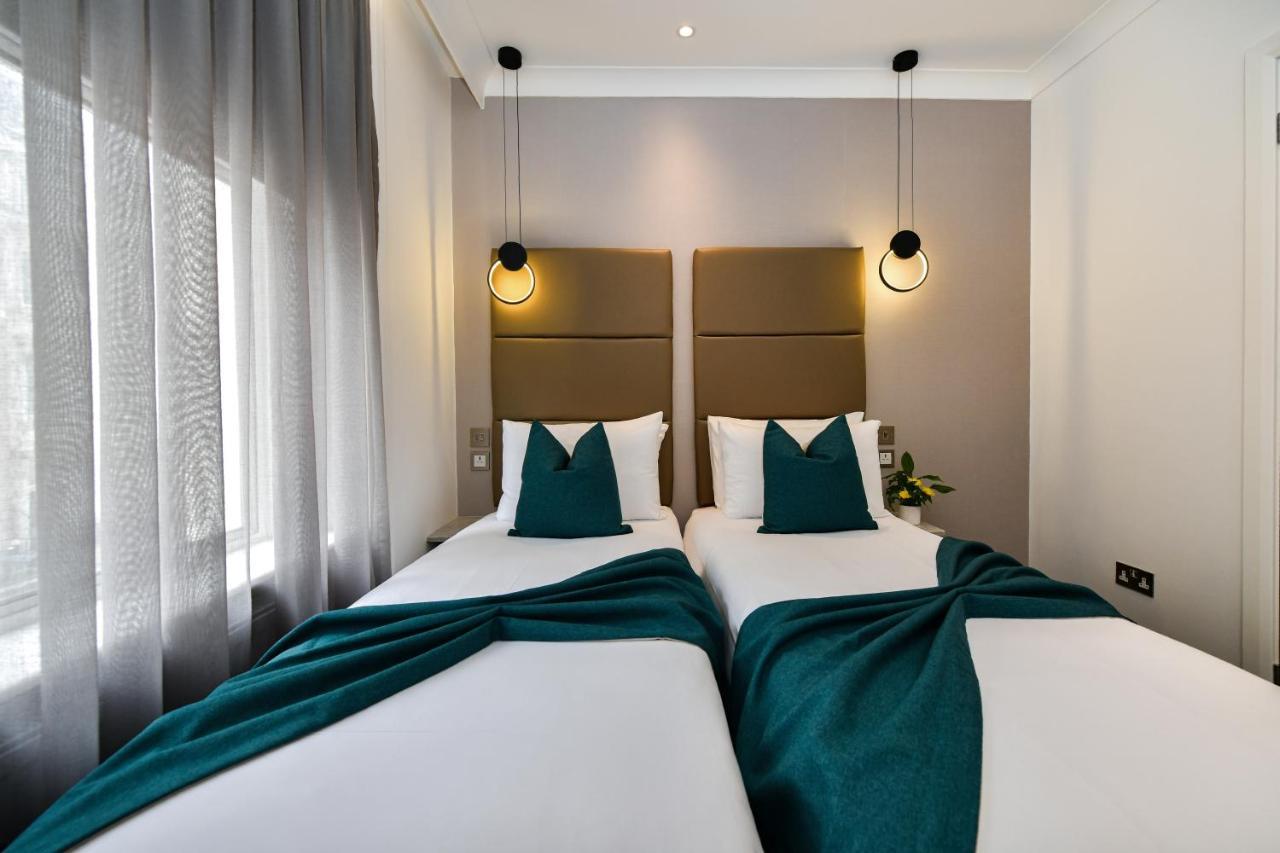 Queens Park Premier Hyde Park 4*