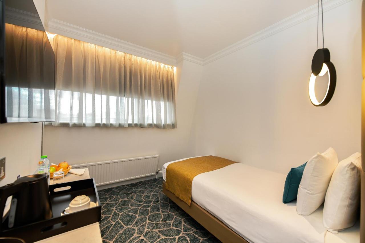 Hotel Queens Park Premier Hyde Park London