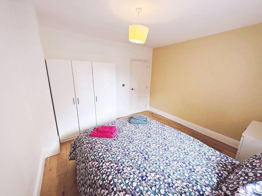 1 Bed Flat Near Appartement