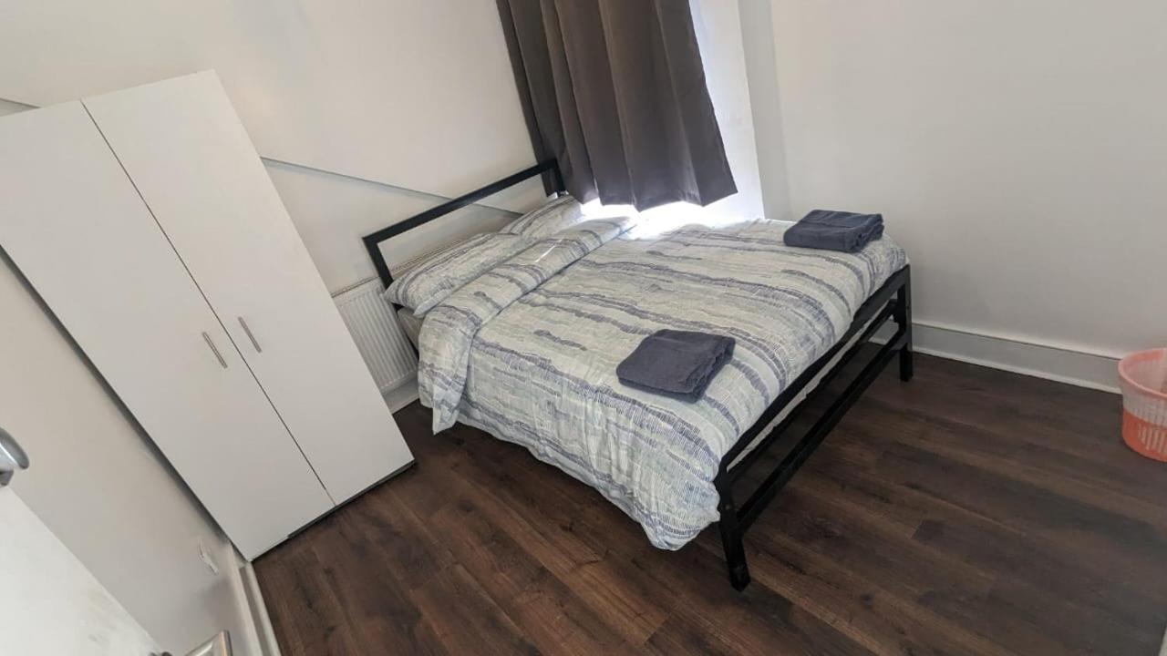 Homestay Rahal Outram *