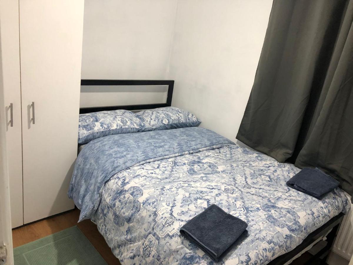 Homestay Rahal Outram London