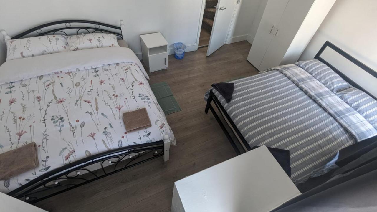 Homestay Rahal Outram London