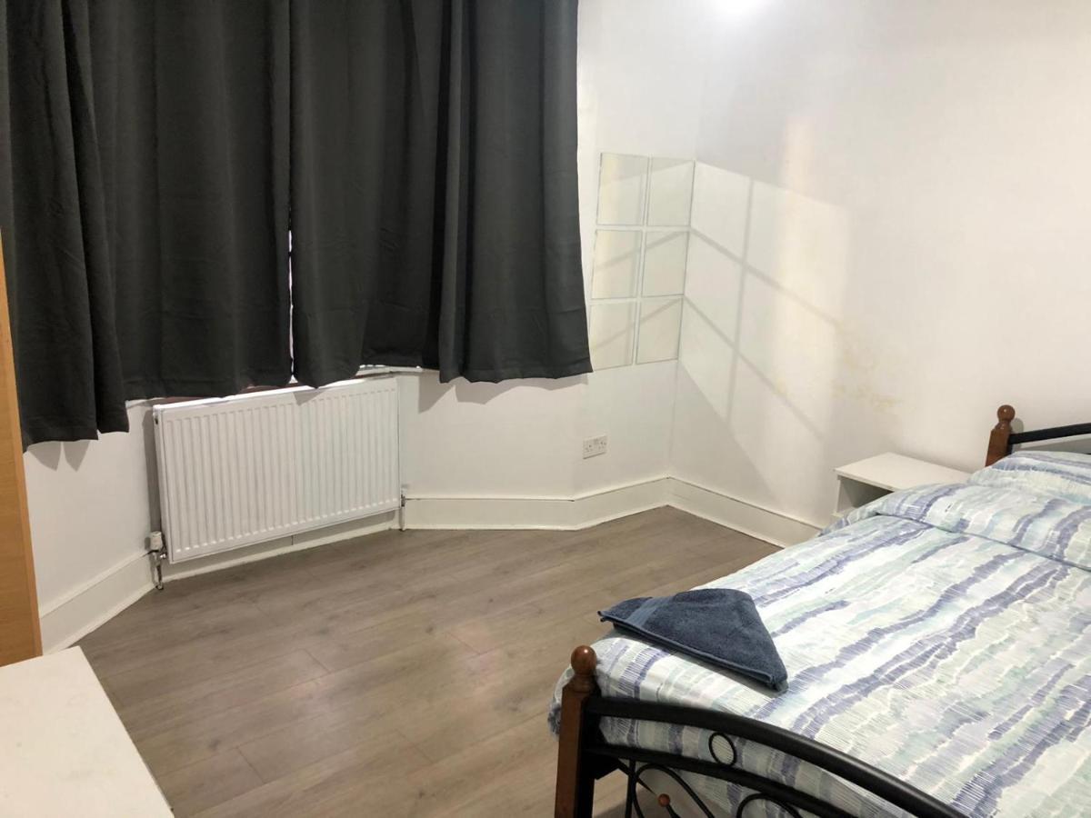 Rahal Outram Homestay London