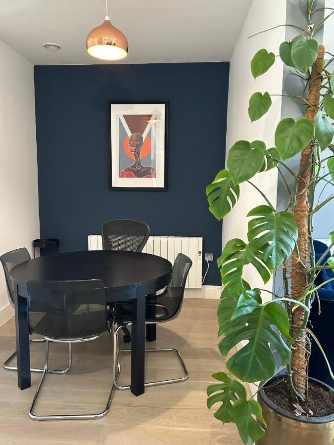 West Luxury Oasis, Ealing Broadway - Location!!! Appartement Londen