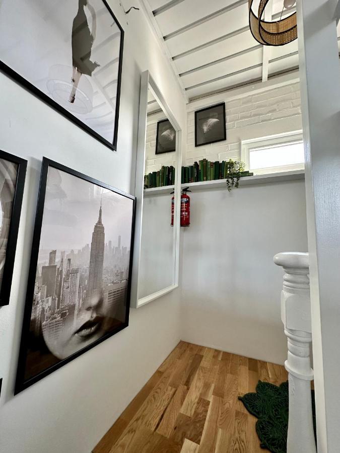 Stylish Primrose Hill With Balcony Leilighet *