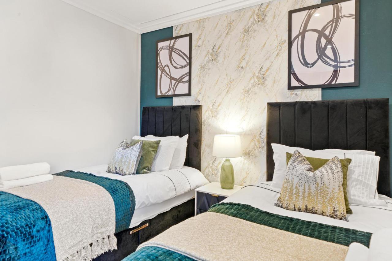 Comfortable London Retreat - Sleeps 6 *