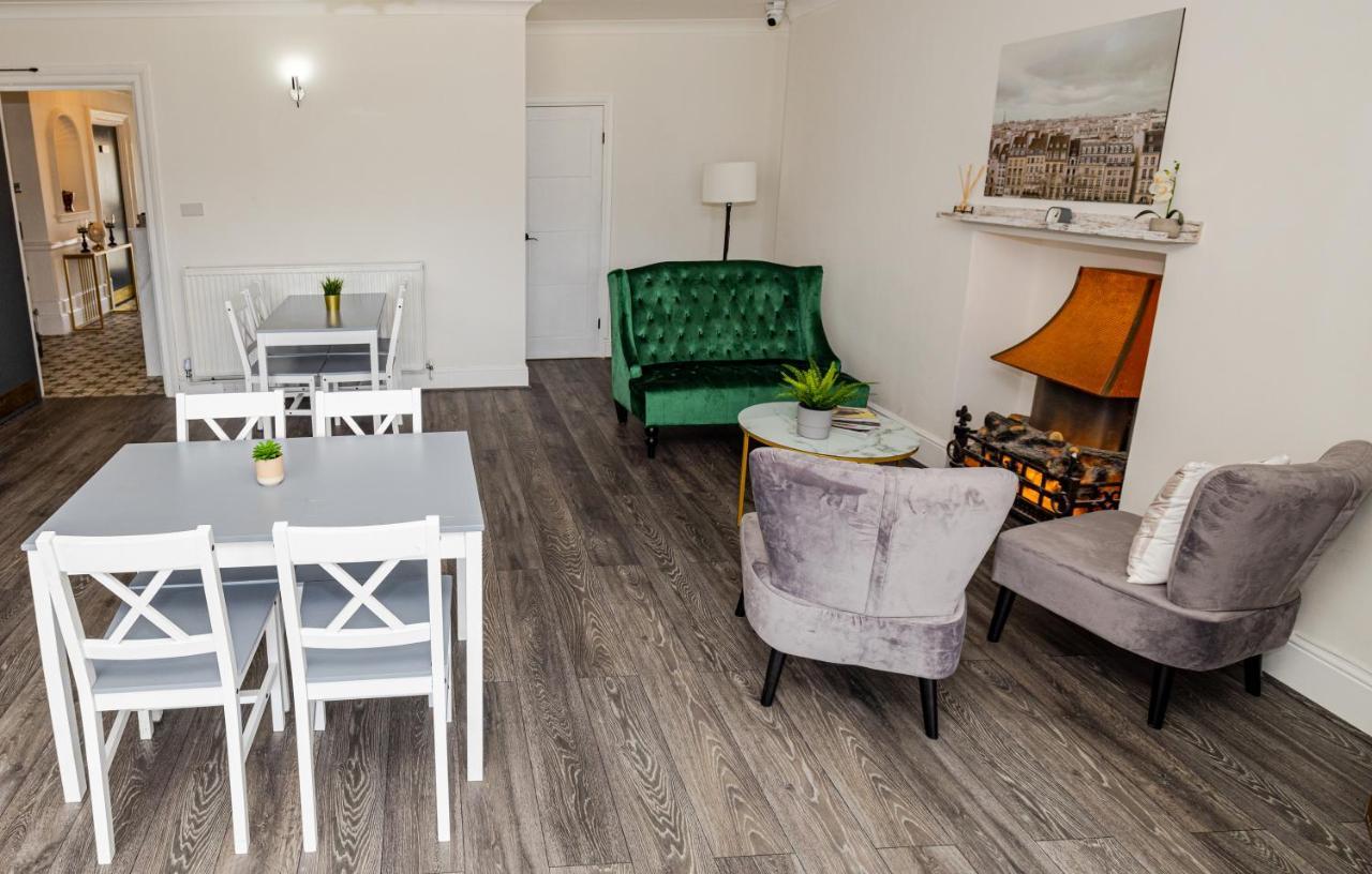 Hotell Woodford 3*