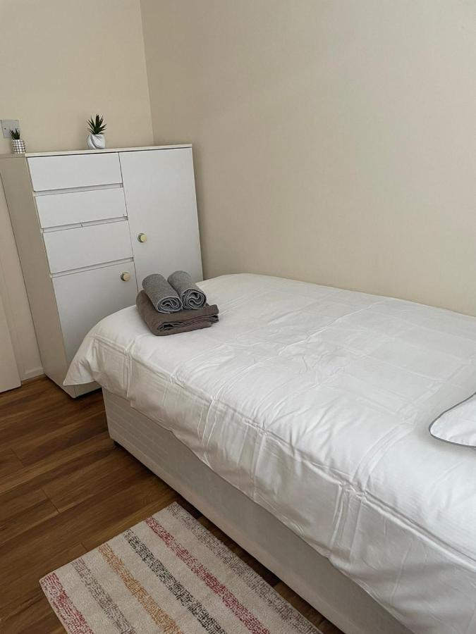 Single And Doubles Close To Privat overnatting London