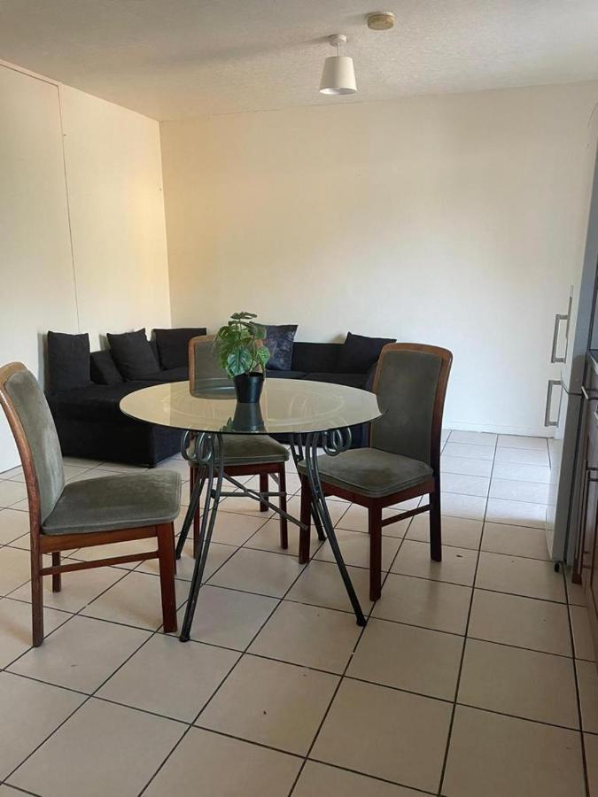 Homestay Single And Doubles Close To *