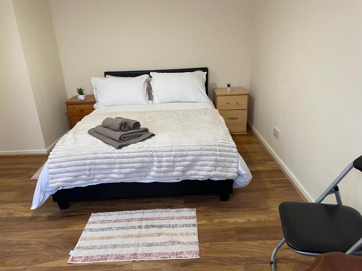Privat overnatting Single And Doubles Close To London