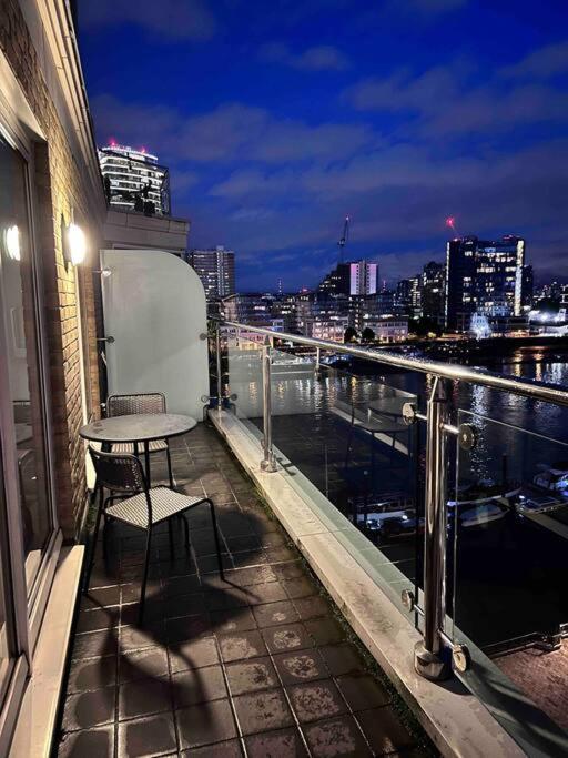 Riverside View Appartement Londen