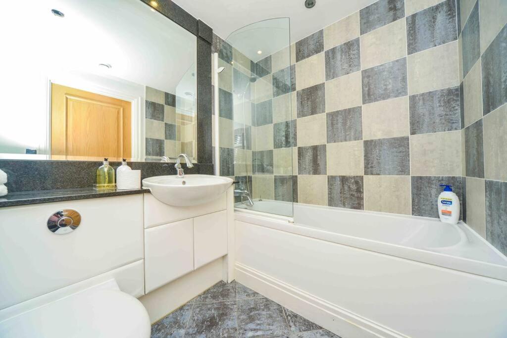 Appartement Riverside View Londen
