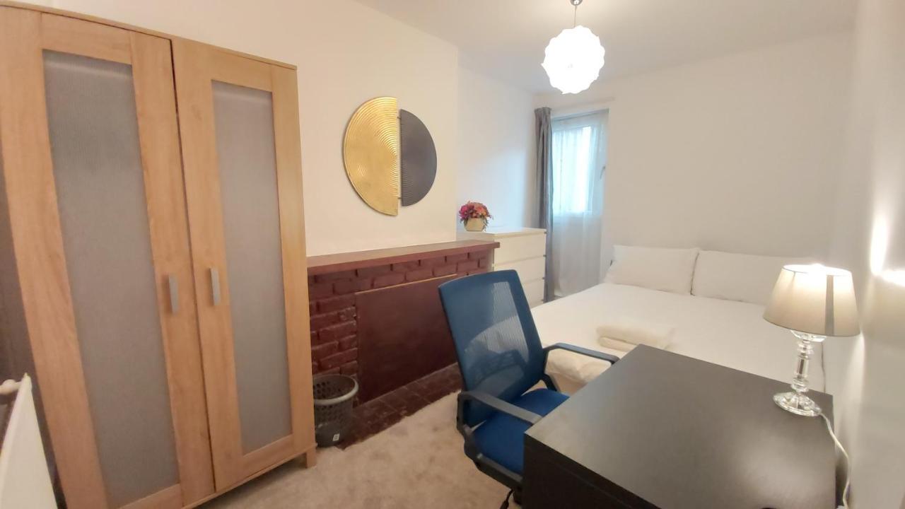 Oldbury House Apartment