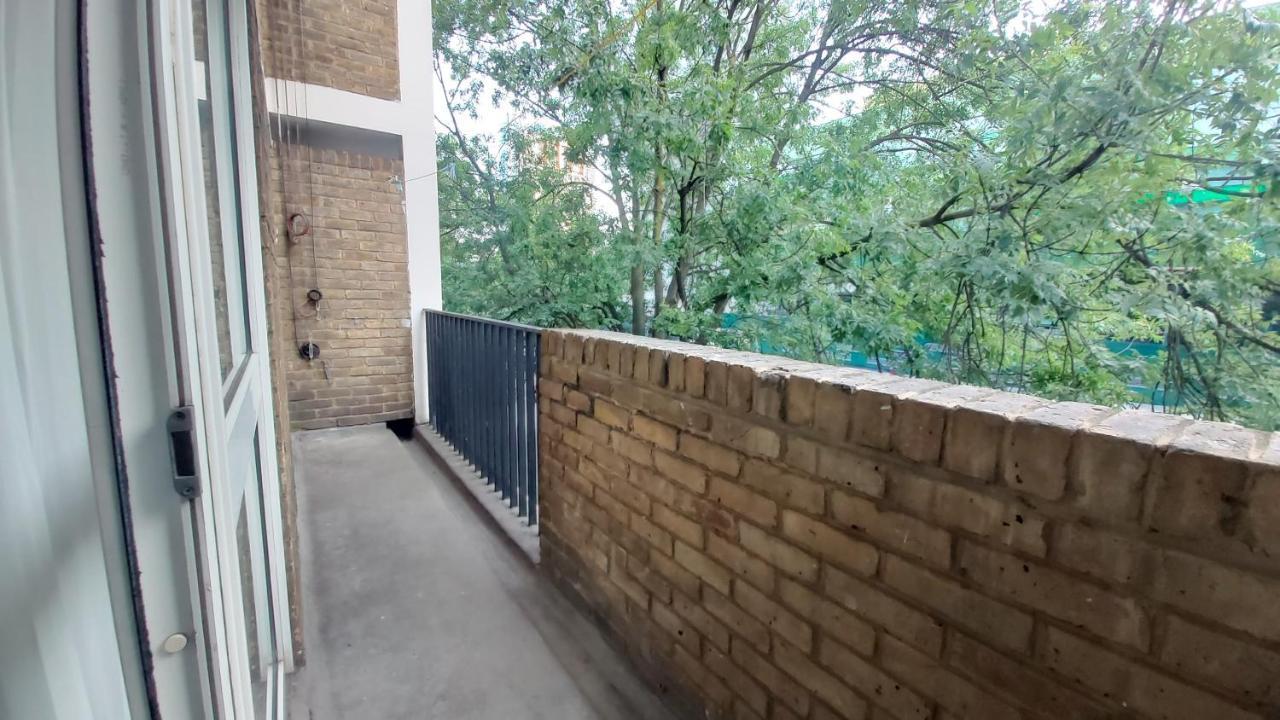 Oldbury House Apartment *