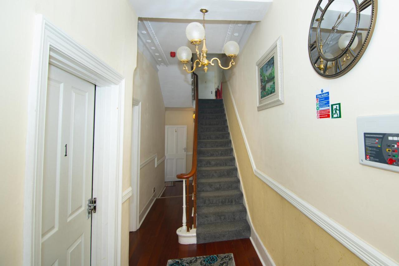 Bed and breakfast Victorian Woods *