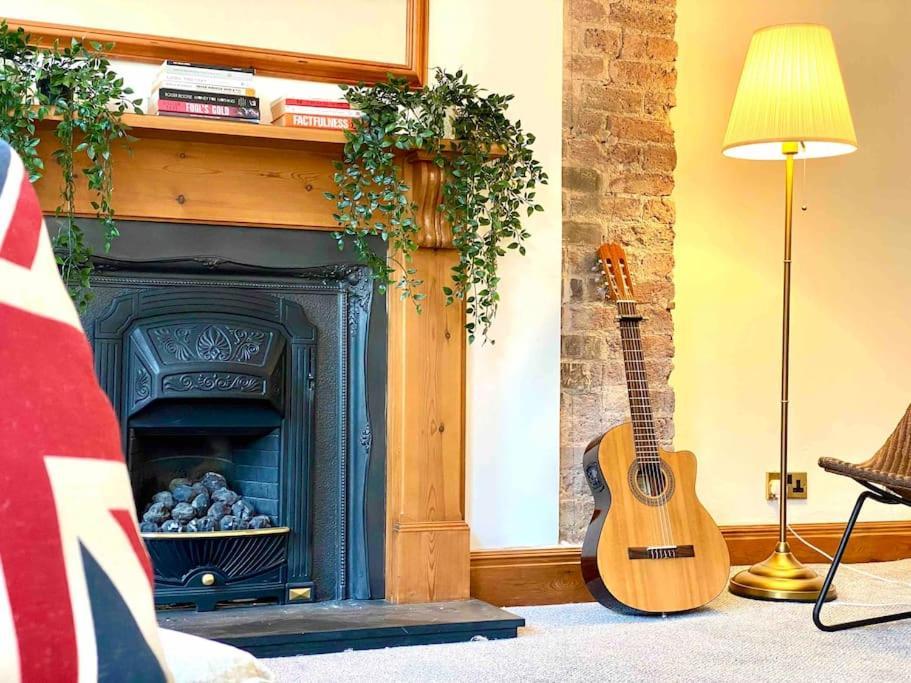 Vintage In King's Cross Apartment *