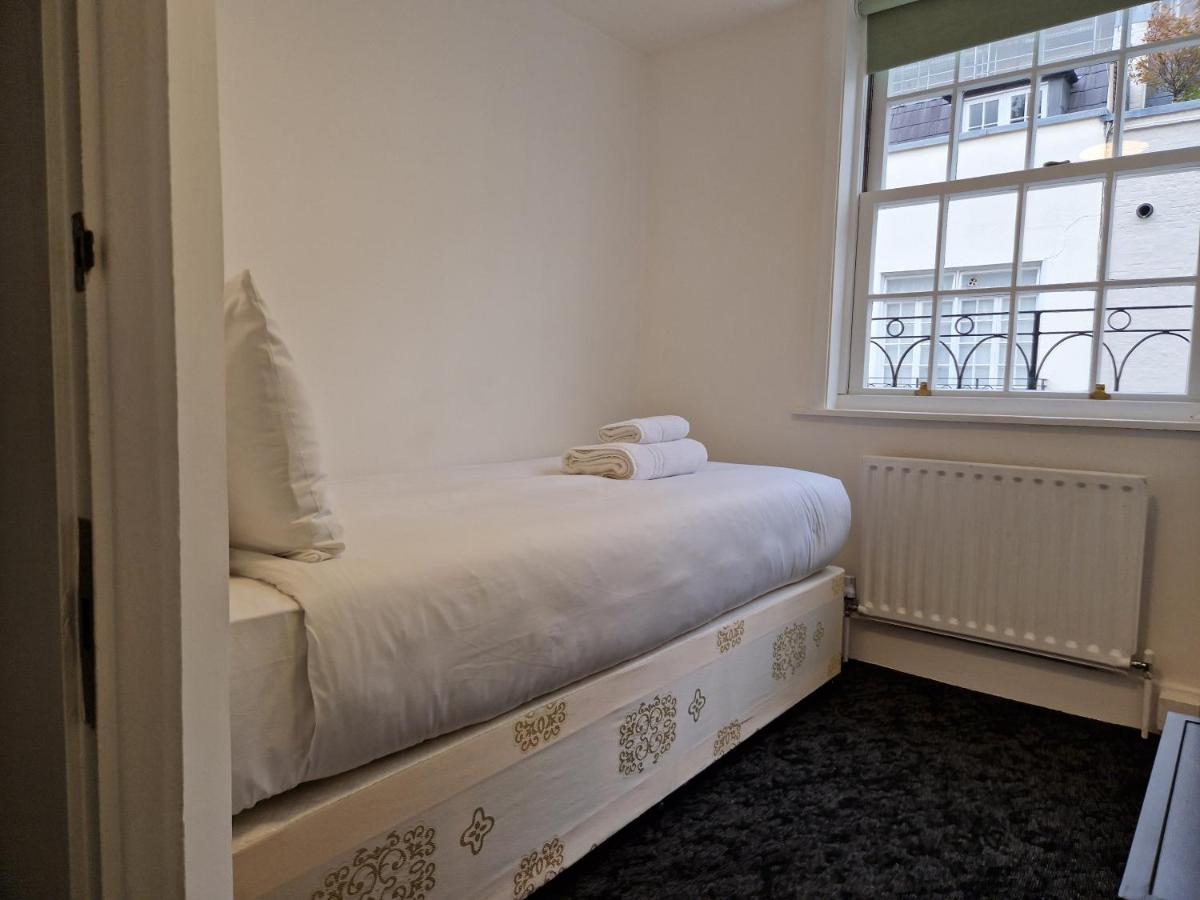 Guest house Belgravia Eaton Mews Rooms London