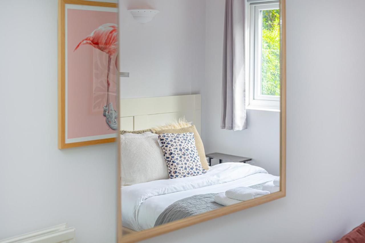 Stunning 2br Flat Wprivate Garden, Kilburn Apartamento Londres