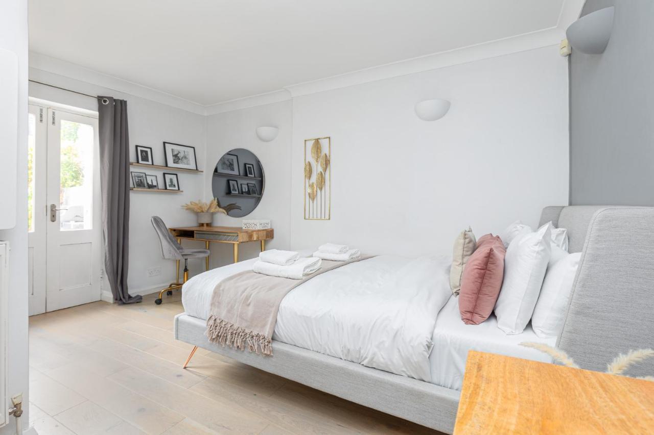 Stunning 2br Flat Wprivate Garden, Kilburn London