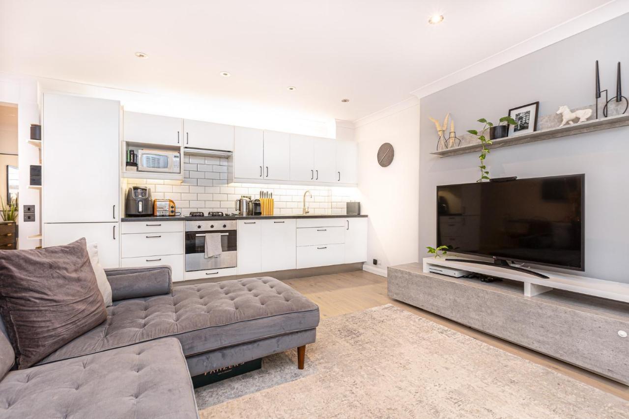 Stunning 2br Flat Wprivate Garden, Kilburn *