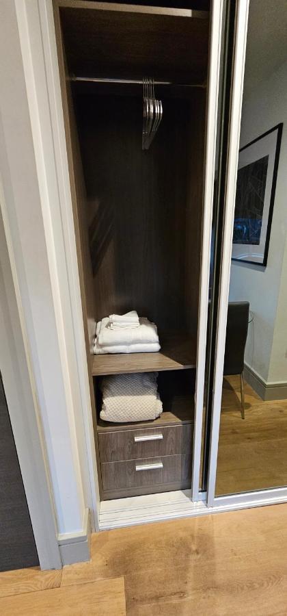 Appartement Studio Flat In Tottenham Londen