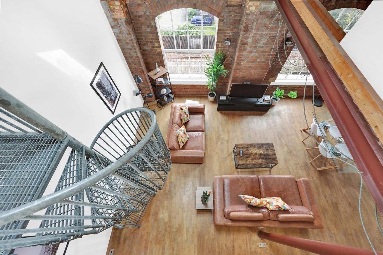 Appartement Large Industrial Style 2 Bedroom Short Term & Flexible Renting Canary Wharf With Free Wifi