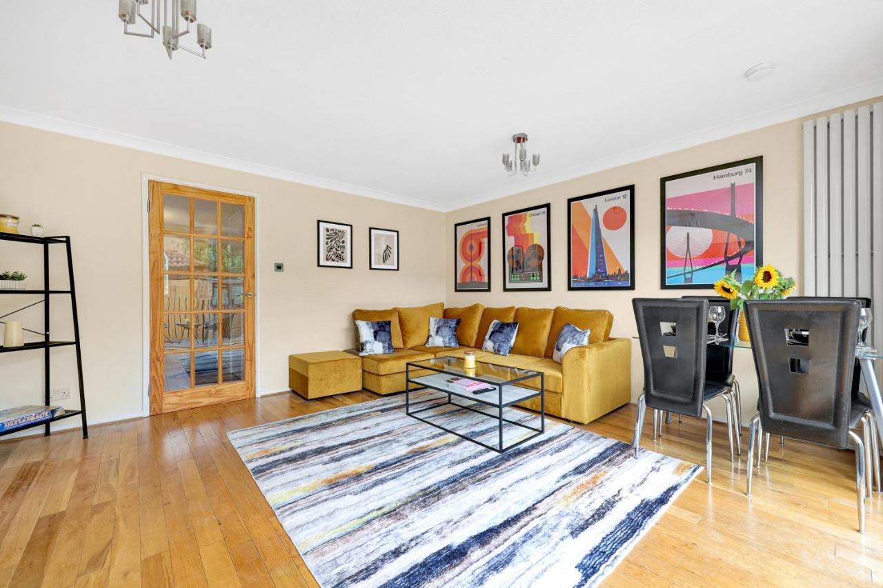 Apartment Charming 3 Bedroom House Short Term & Flexible Renting Canary Wharf With Free Wifi & Garden