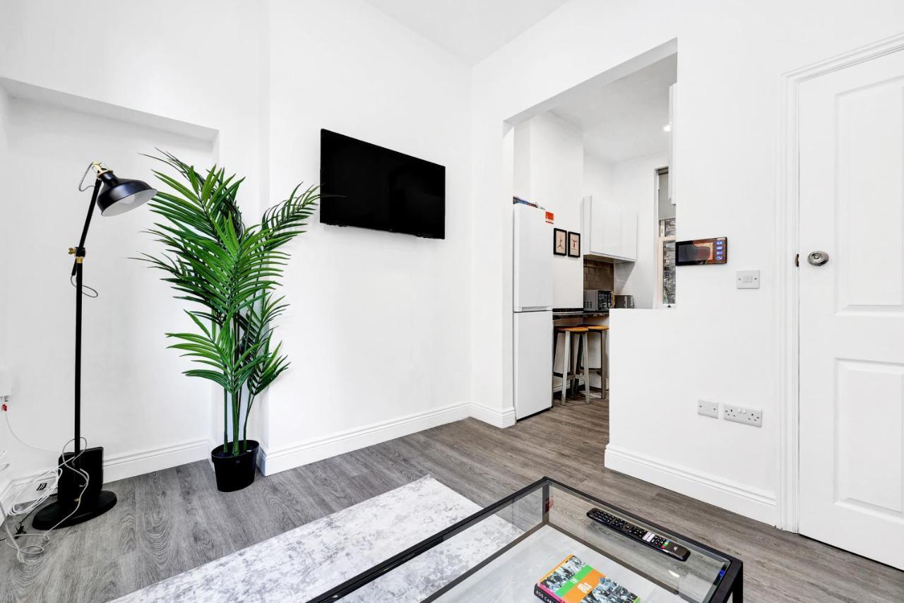 Apartment High Spec Two-bedroom Short Term & Flexible Renting Shoreditch With Free Wifi