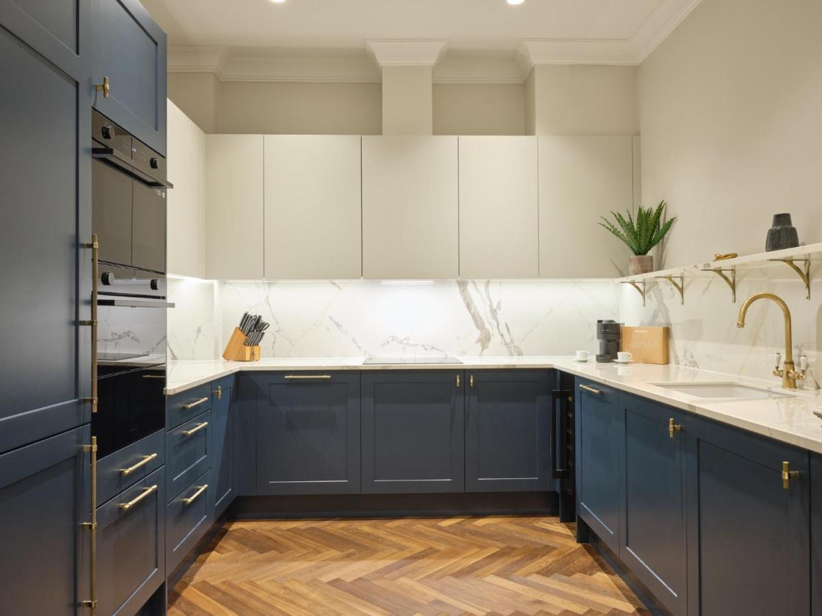 Apartment Uber Mayfair Luxury London