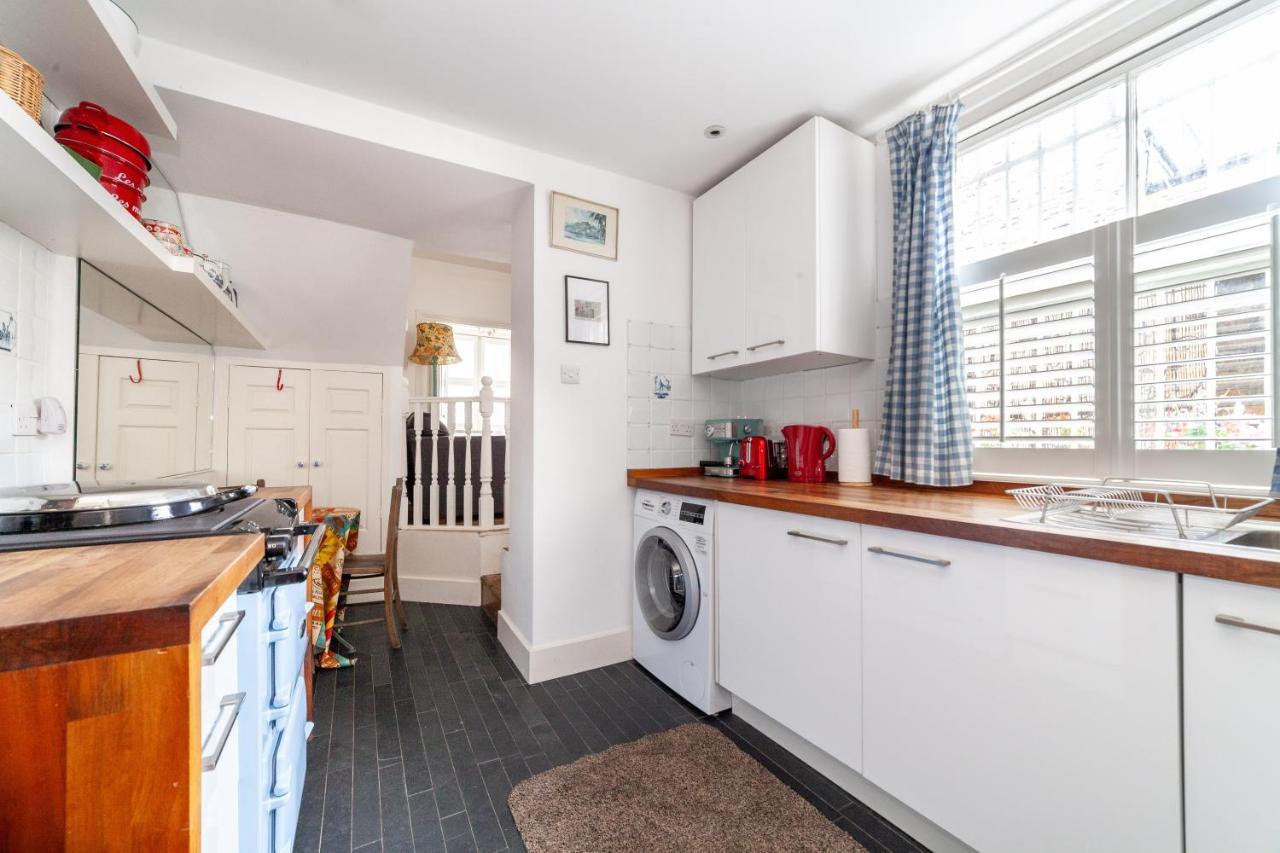 Charming And Spacious 1 Bedroom Flat In Battersea Leilighet