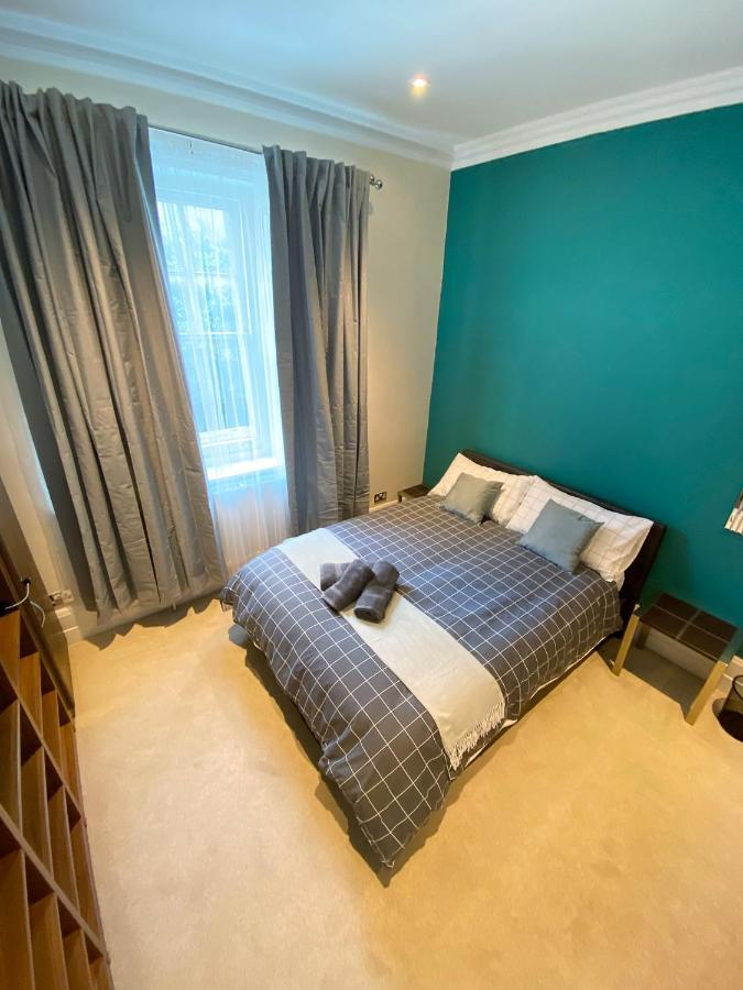 3-bedroom Flat London, 6 Min Walk From King's Cross Station Apartment London