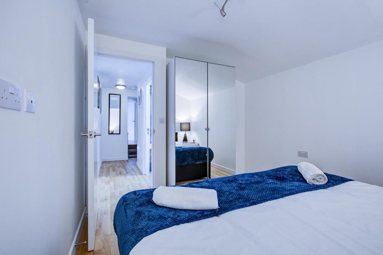 Peckham Plaza Apartment London