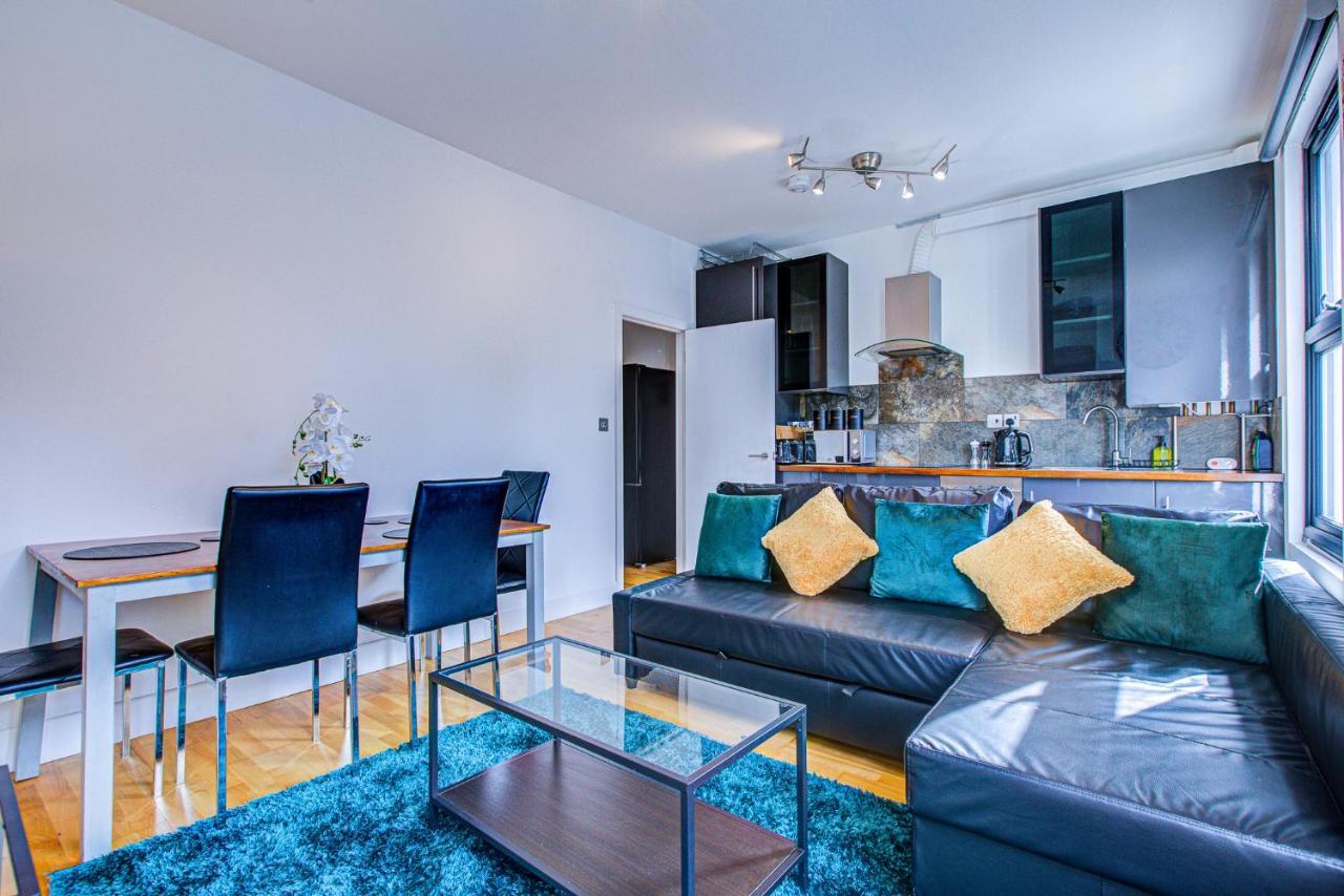Peckham Plaza Apartment London