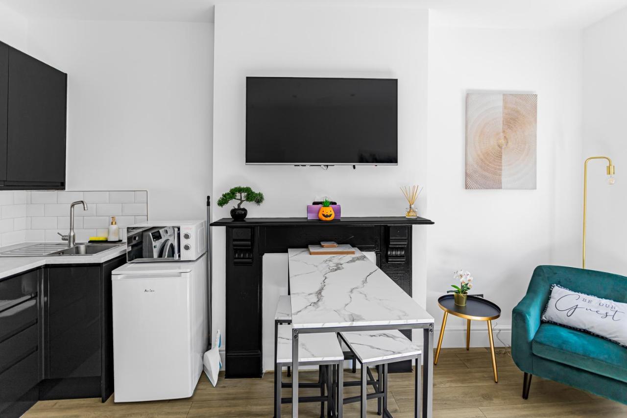 Appartement Modern 3 And 2 Bedroom In Maida Vale Londen