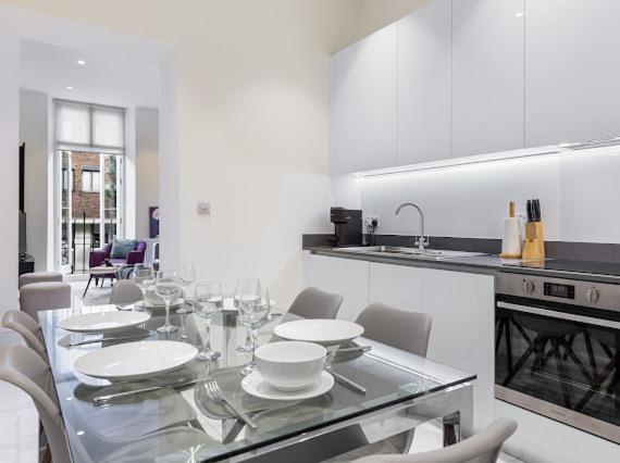Harley Street Luxury Snug Apartment *