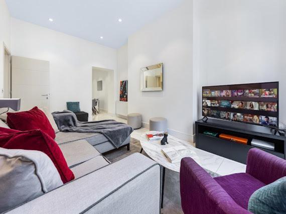 Harley Street Luxury Snug Apartment