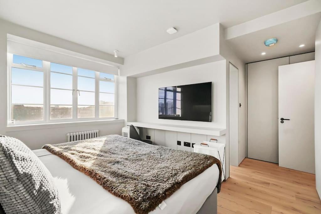 Apartment Luxury Kensington Flat With Terrace And Ac